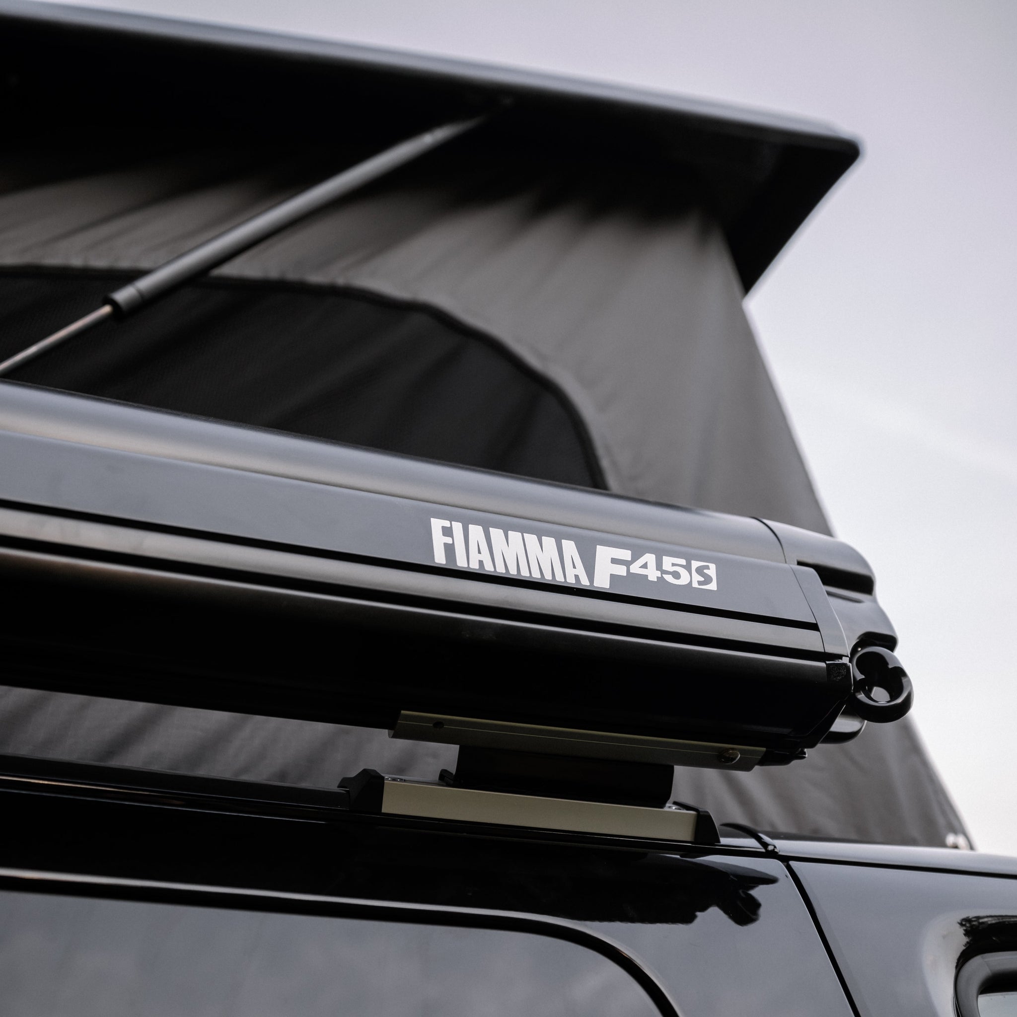 Markiza Fiamma F45S 260 Deep Black (PSA)