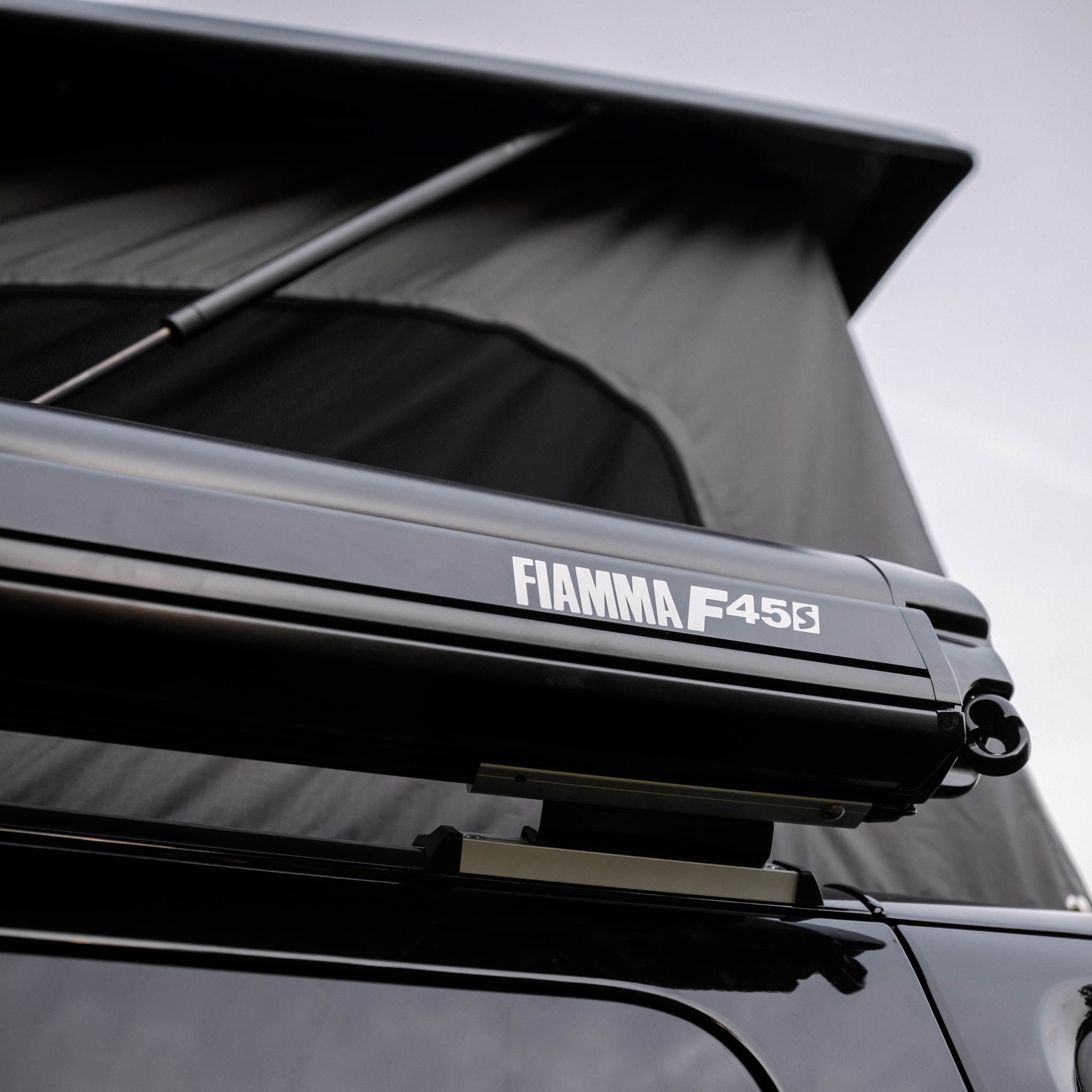 Markiza Fiamma F45S 260 Toyota Proace z montażem